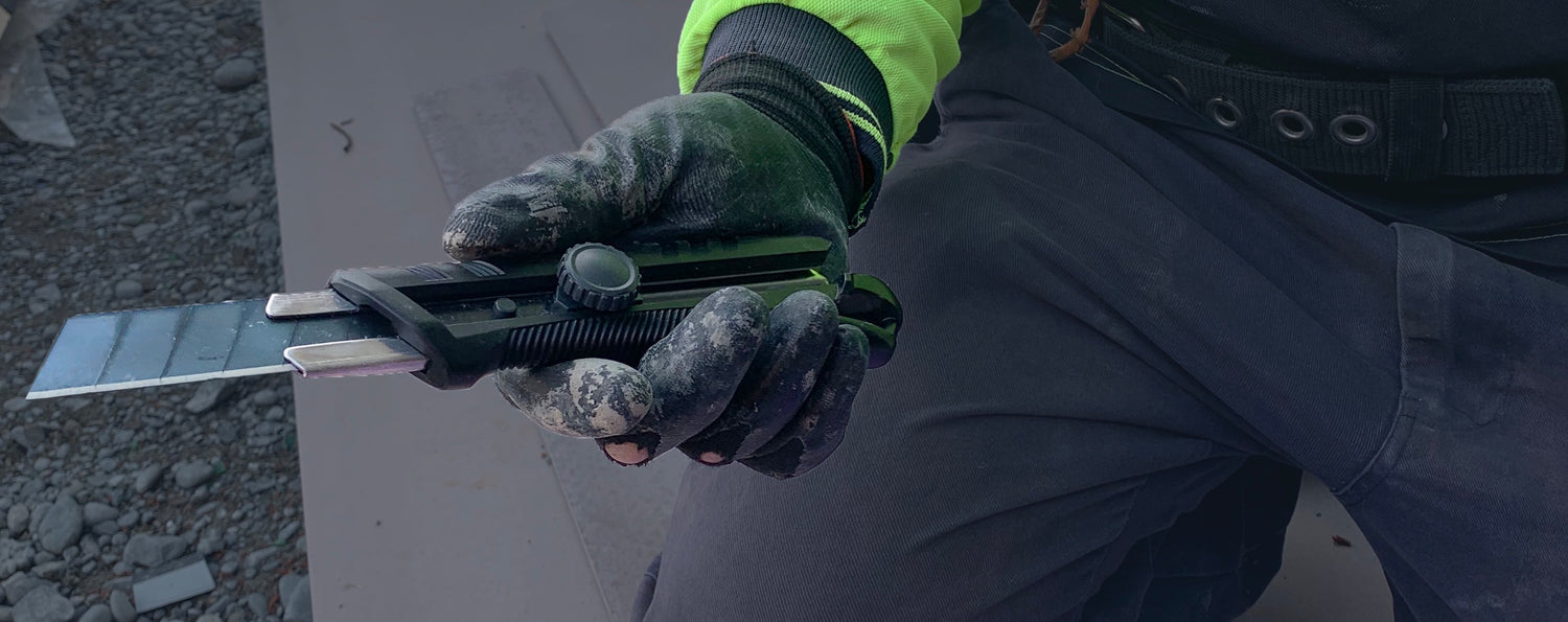 Close up shot of KDS H-16 Knife in tradies hand